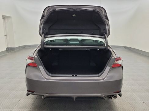 Used 2022 Toyota Camry SE image 29