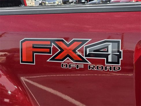 Used 2018 Ford F250 Lariat w/ Lariat Ultimate Package image 9