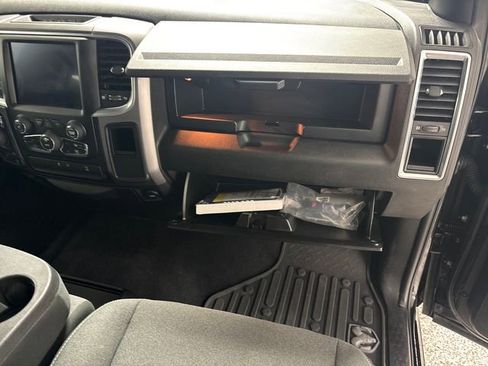 Used 2022 RAM 1500 Classic Warlock image 16