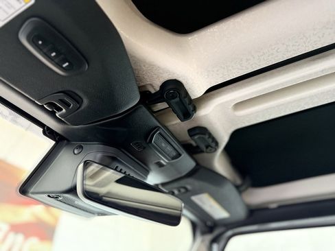 Used 2021 Jeep Gladiator Rubicon image 40