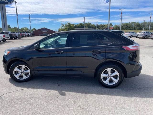 Used 2020 Ford Edge SE FWD image 5