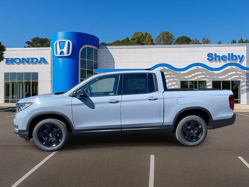 New 2026 Honda Ridgeline Black Edition image 5