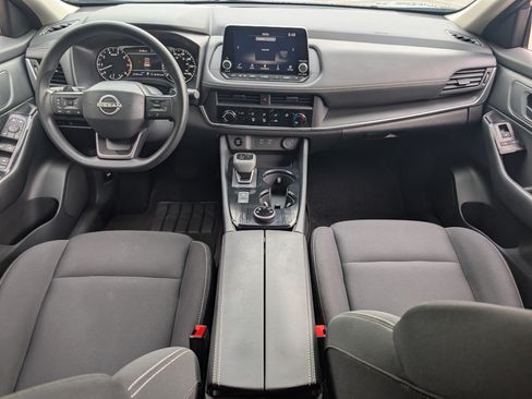 Used 2025 Nissan Rogue S AWD/4WD image 22