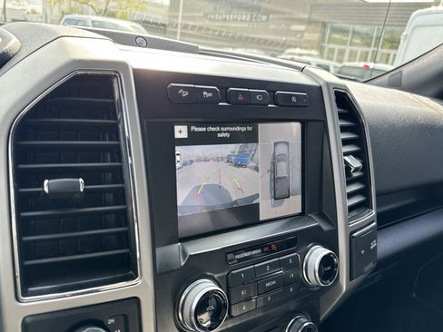 Used 2019 Ford F150 Lariat w/ Equipment Group 502A Luxury image 22