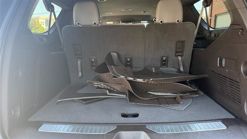 Used 2021 Chevrolet Suburban 4WD Z71 w/ Rear Media and Nav Package image 16