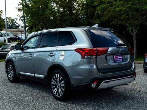 Used 2020 Mitsubishi Outlander ES image 4