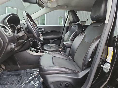 Used 2021 Jeep Compass Latitude w/ Convenience Group image 17