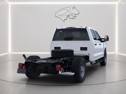 New 2026 Ford F350 XL w/ XL Chrome Package AWD/4WD image 6
