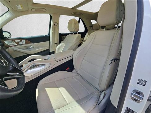 Used 2024 Mercedes-Benz GLE 450e 4MATIC image 16