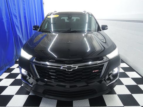 Used 2023 Chevrolet Traverse RS w/ LPO, Floor Liner Package AWD/4WD image 11
