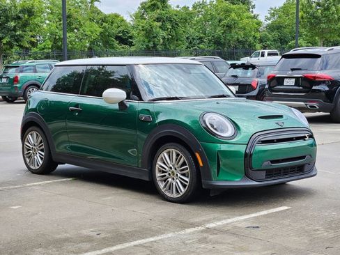 Used 2023 MINI Cooper SE FWD image 3