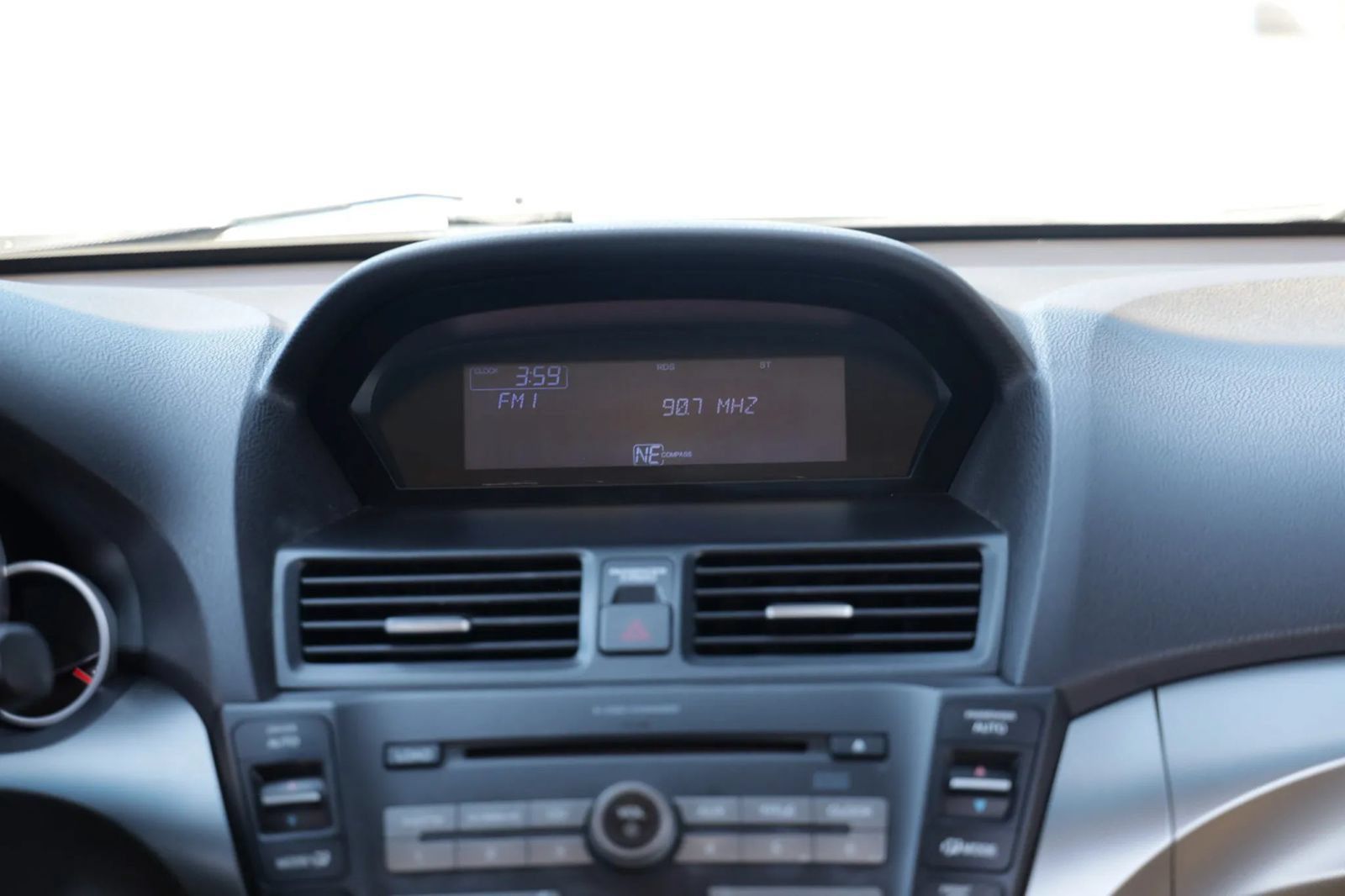 Used 2010 Acura TL FWD image 33