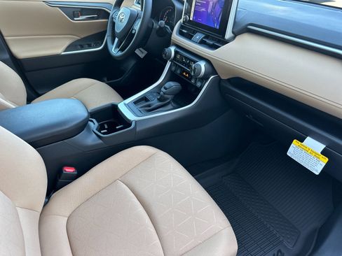 New 2025 Toyota RAV4 XLE image 15