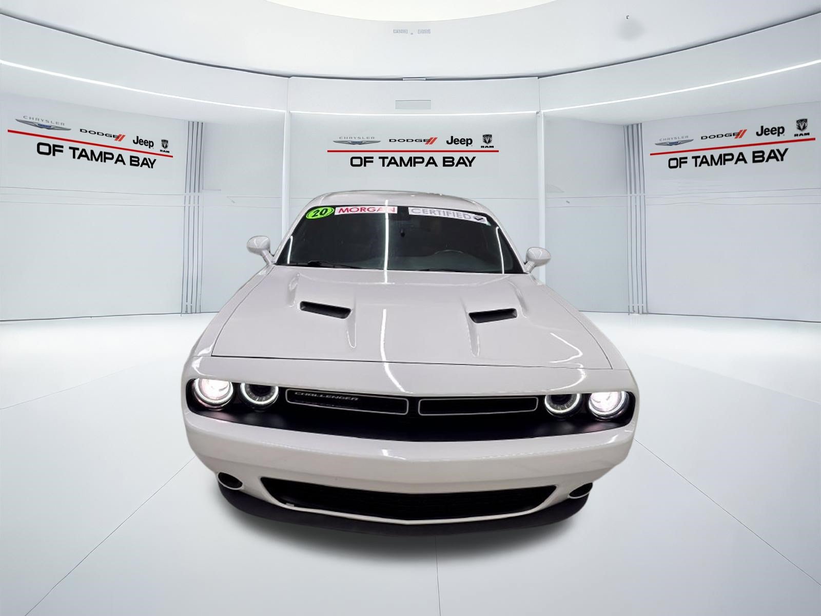 Used 2020 Dodge Challenger SXT RWD image 8