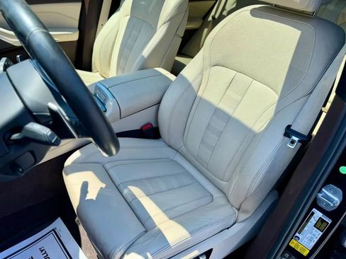Used 2019 BMW X5 xDrive50i AWD/4WD image 12