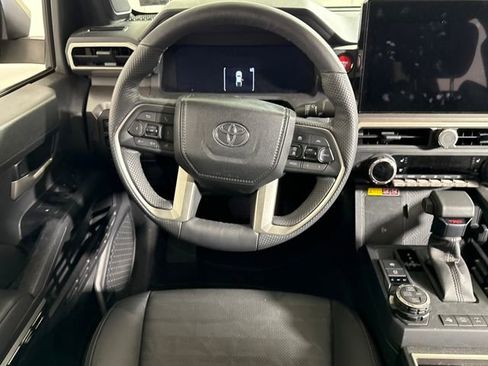 Used 2024 Toyota Tacoma TRD Off-Road w/ TRD Off Road Premium Package image 19