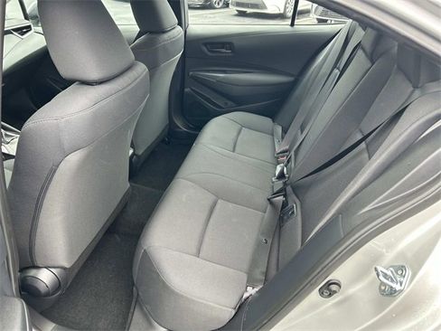 Used 2025 Toyota Corolla LE image 15