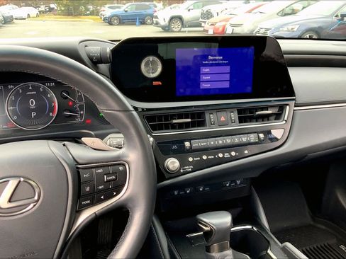 Certified 2024 Lexus ES 350 w/ Premium Package image 6