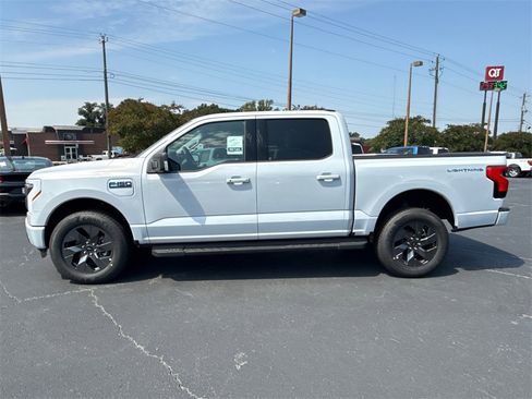 New 2025 Ford F150 Lightning Flash image 6
