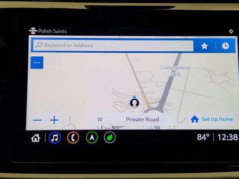 Used 2023 Chevrolet Bolt EUV Premier w/ Sun & Sound Package FWD image 21