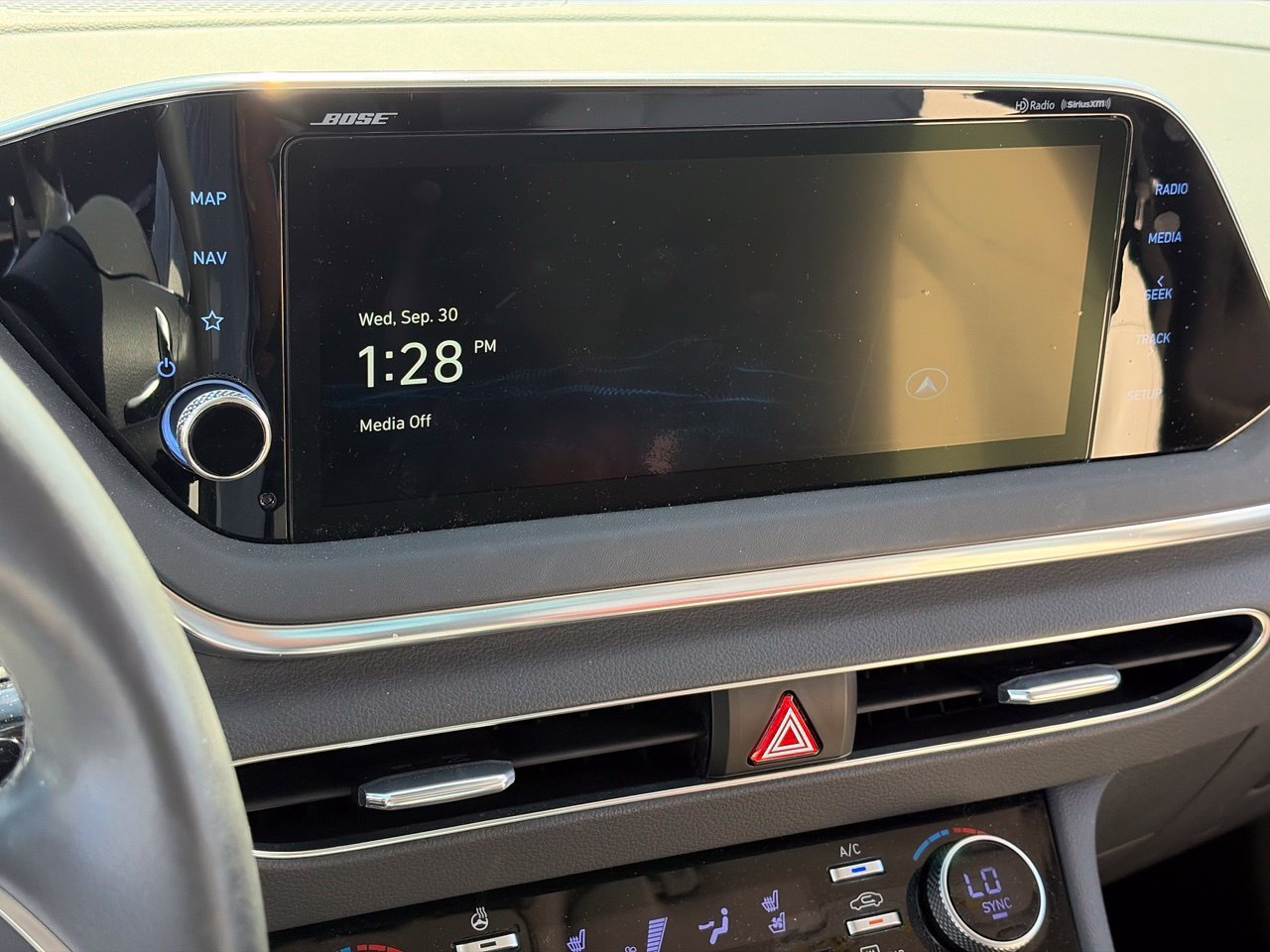 Used 2021 Hyundai Sonata Limited FWD image 11