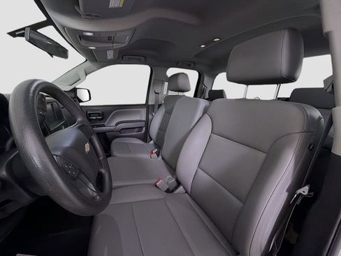 Used 2018 Chevrolet Silverado 1500 W/T w/ Trailering Package image 13