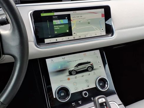 Used 2020 Land Rover Range Rover Evoque SE image 21