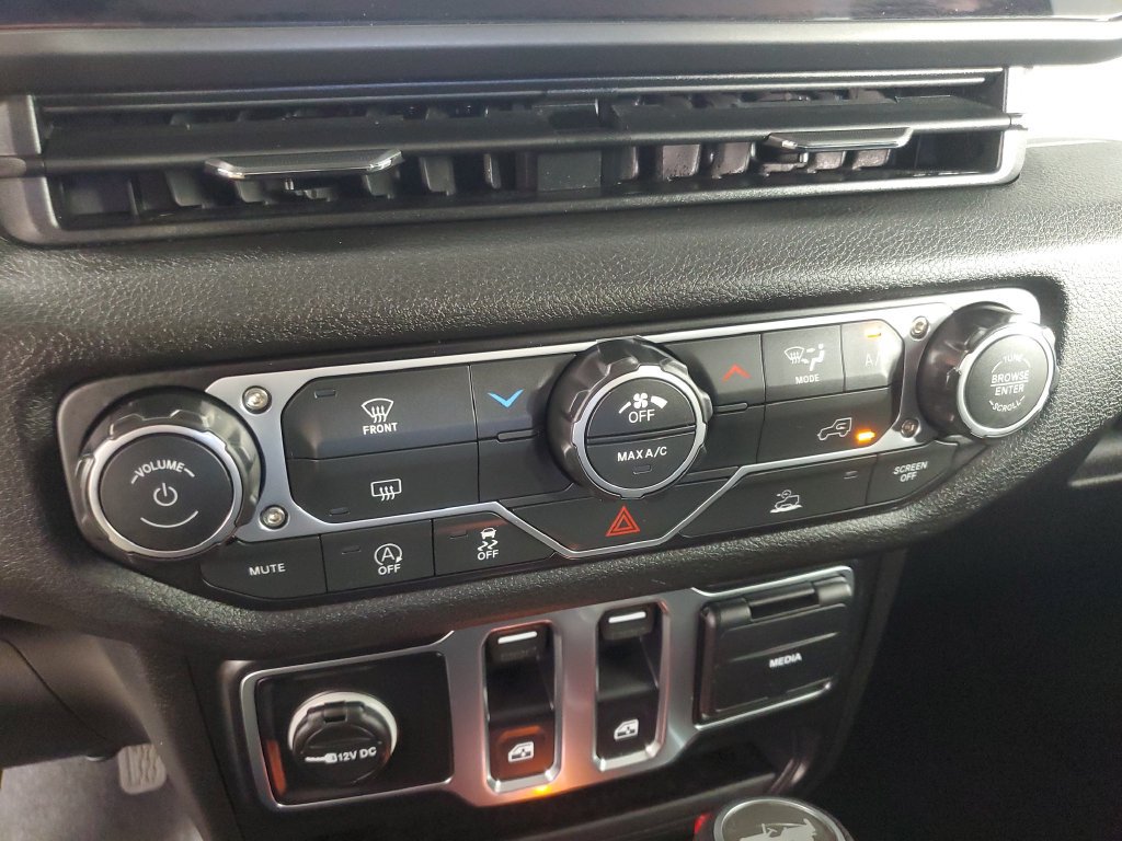 Used 2026 Jeep Wrangler Sport AWD/4WD image 20