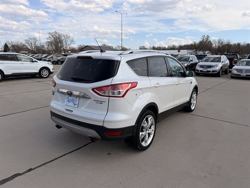 Used 2014 Ford Escape Titanium w/ Equipment Group 401A AWD/4WD image 5