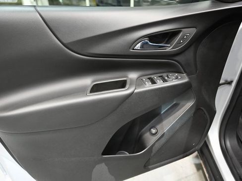 Used 2022 Chevrolet Equinox LT image 26