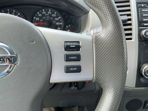 Used 2018 Nissan Frontier SV RWD image 12
