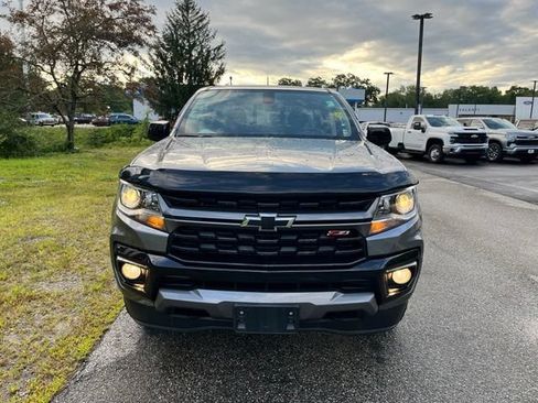 Used 2021 Chevrolet Colorado Z71 AWD/4WD image 3