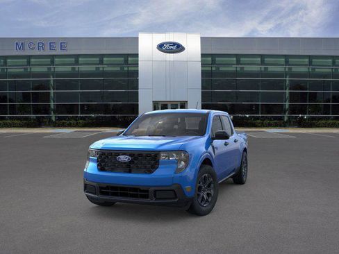 New 2025 Ford Maverick XLT w/ XLT Luxury Package image 2