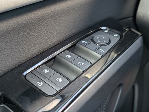 New 2026 Nissan Pathfinder SL FWD image 21