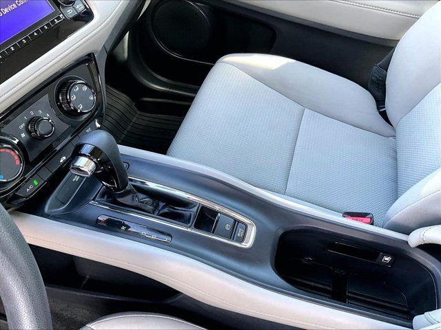 Used 2021 Honda HR-V LX image 15