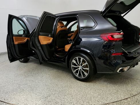 Used 2023 BMW X5 xDrive40i w/ Executive Package AWD/4WD image 11