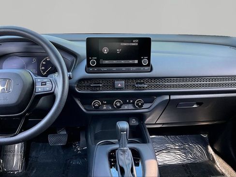Certified 2025 Honda HR-V LX image 9