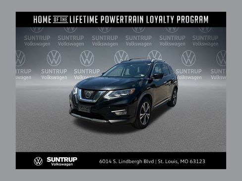 Used 2017 Nissan Rogue SL w/ SL Premium Package AWD/4WD image 1