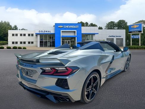 Used 2022 Chevrolet Corvette Stingray Premium Conv w/ Z51 Performance Package RWD image 10