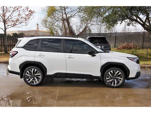 New 2026 Subaru Forester Touring image 5