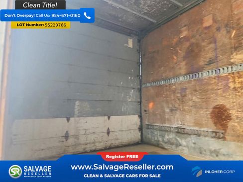 Used 2014 RAM 5500 Tradesman w/ Chrome Appearance Group RWD image 13