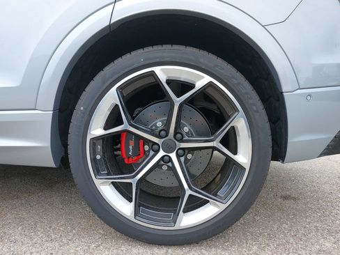 New 2026 Audi RS Q8 performance AWD/4WD image 37