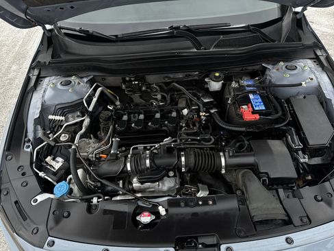 Used 2021 Honda Accord Sport image 29