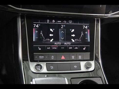 Used 2023 Audi Q7 2.0T Premium w/ Convenience Package image 14