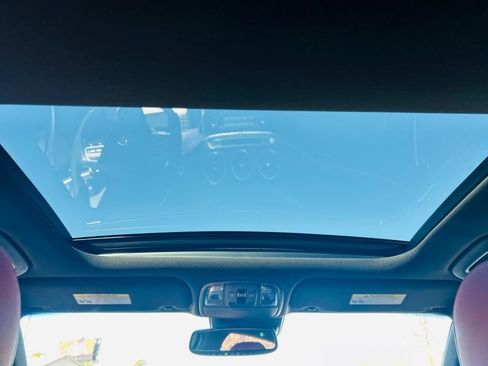 Used 2019 Kia Stinger GT1 image 19