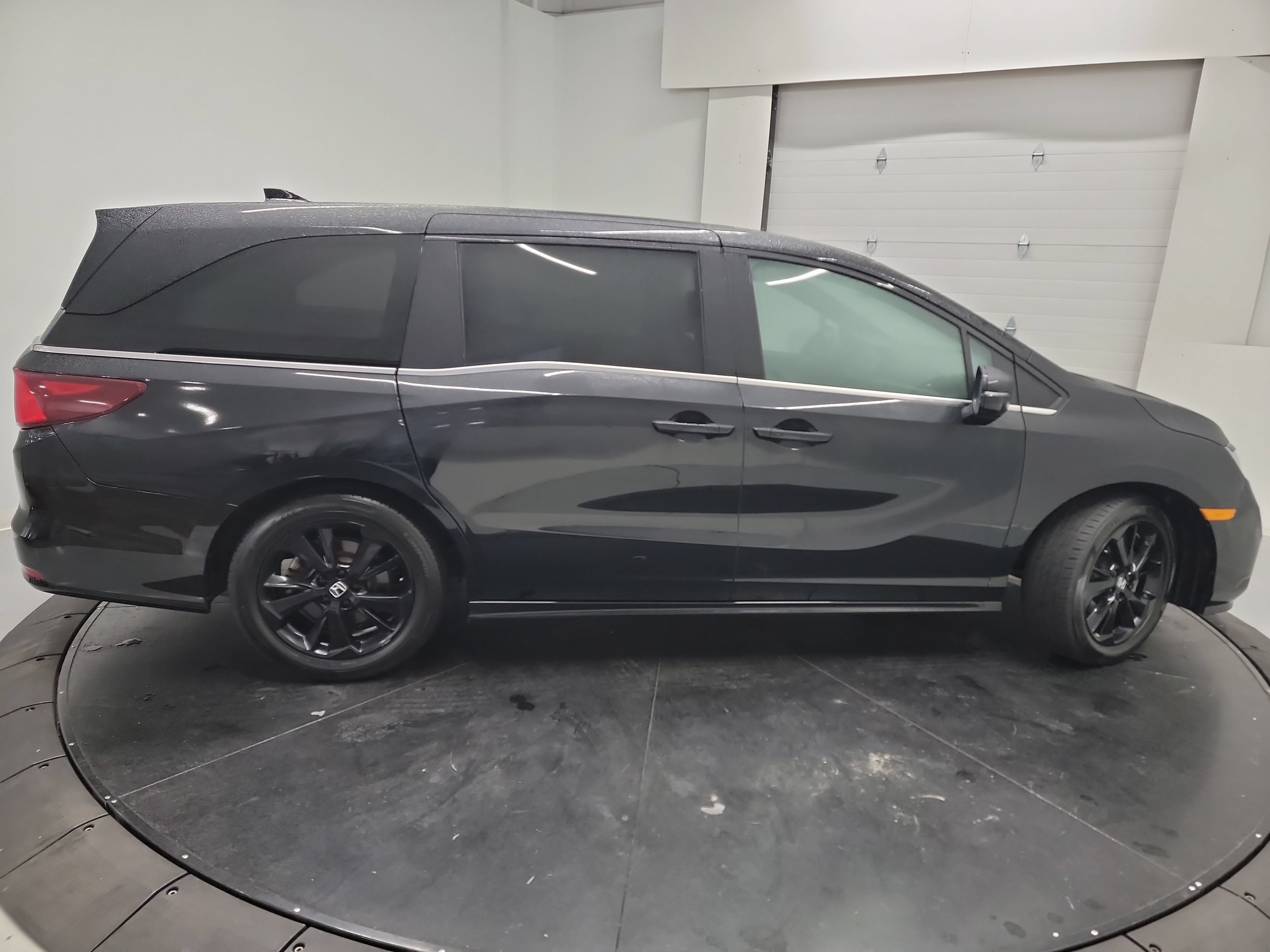 Certified 2024 Honda Odyssey Sport image 11