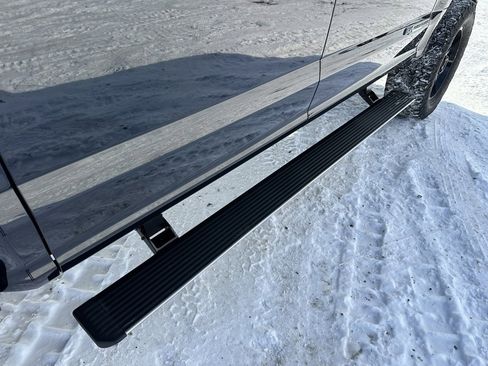 Used 2022 Ford F250 Platinum w/ FX4 Off-Road Package image 24