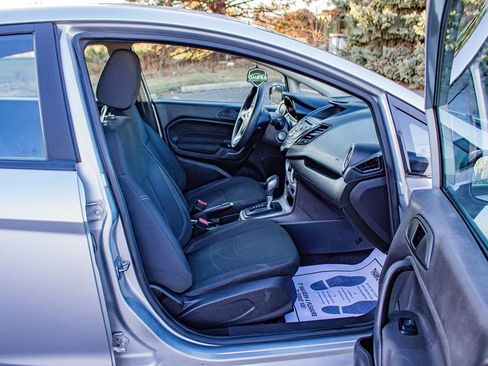 Used 2019 Ford Fiesta SE w/ Equipment Group 201A image 17