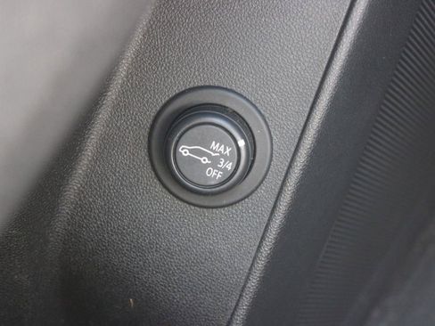 Used 2020 Chevrolet Equinox LT AWD/4WD image 35