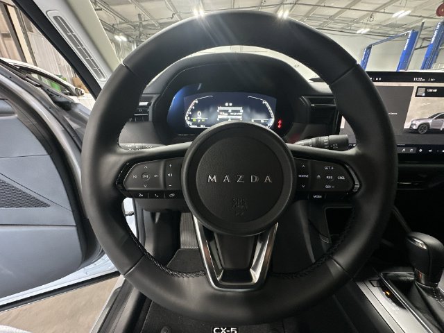 New 2026 MAZDA CX-5 Preferred AWD/4WD image 15